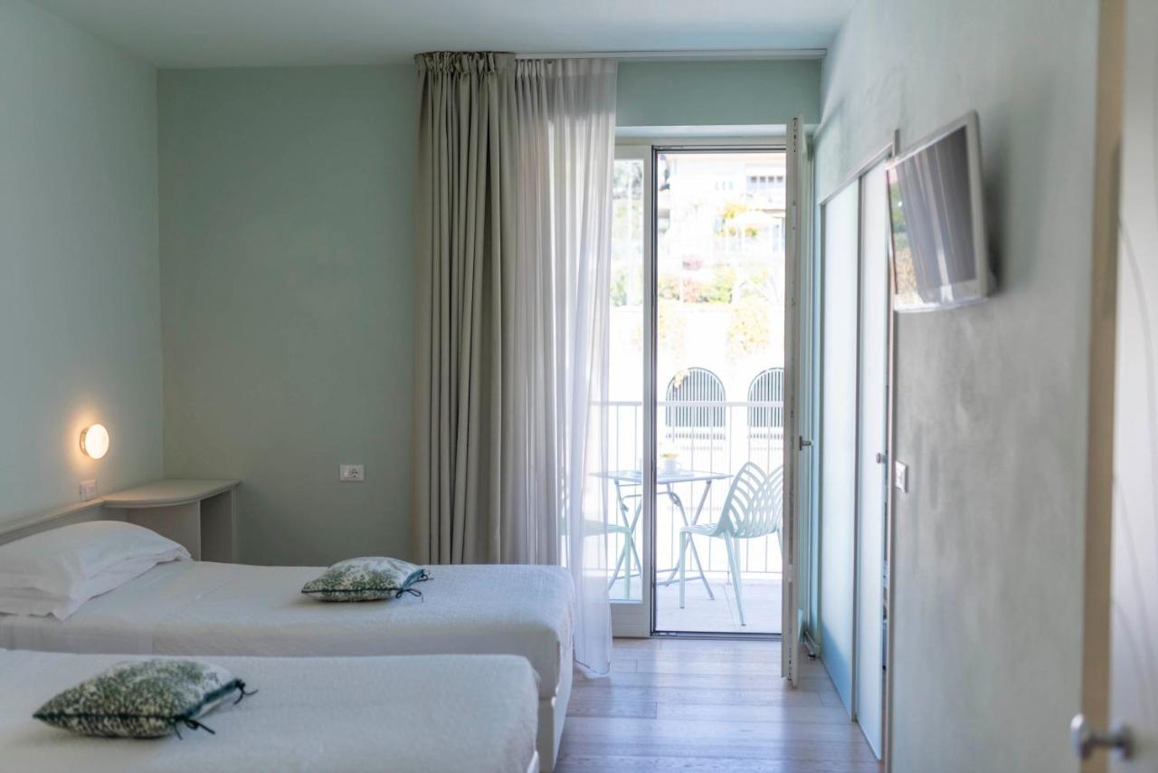 Aromi Piccolo Hotel Salò Buitenkant foto