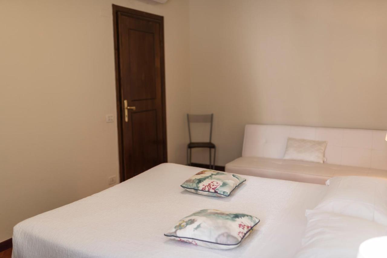 Aromi Piccolo Hotel Salò Buitenkant foto