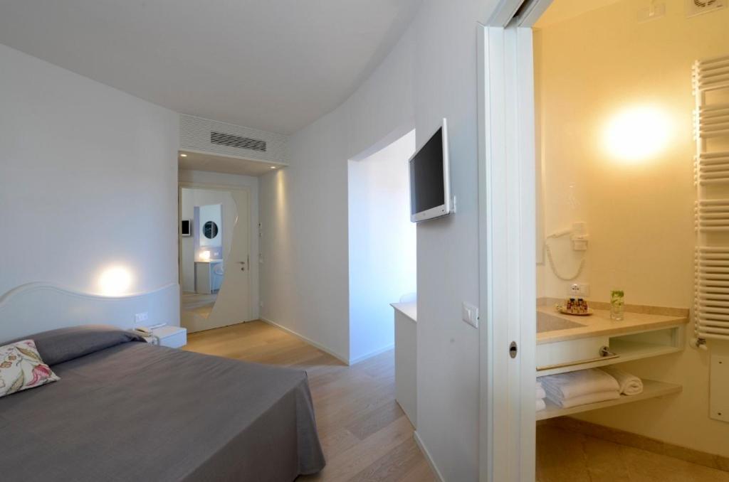 Aromi Piccolo Hotel Salò Buitenkant foto